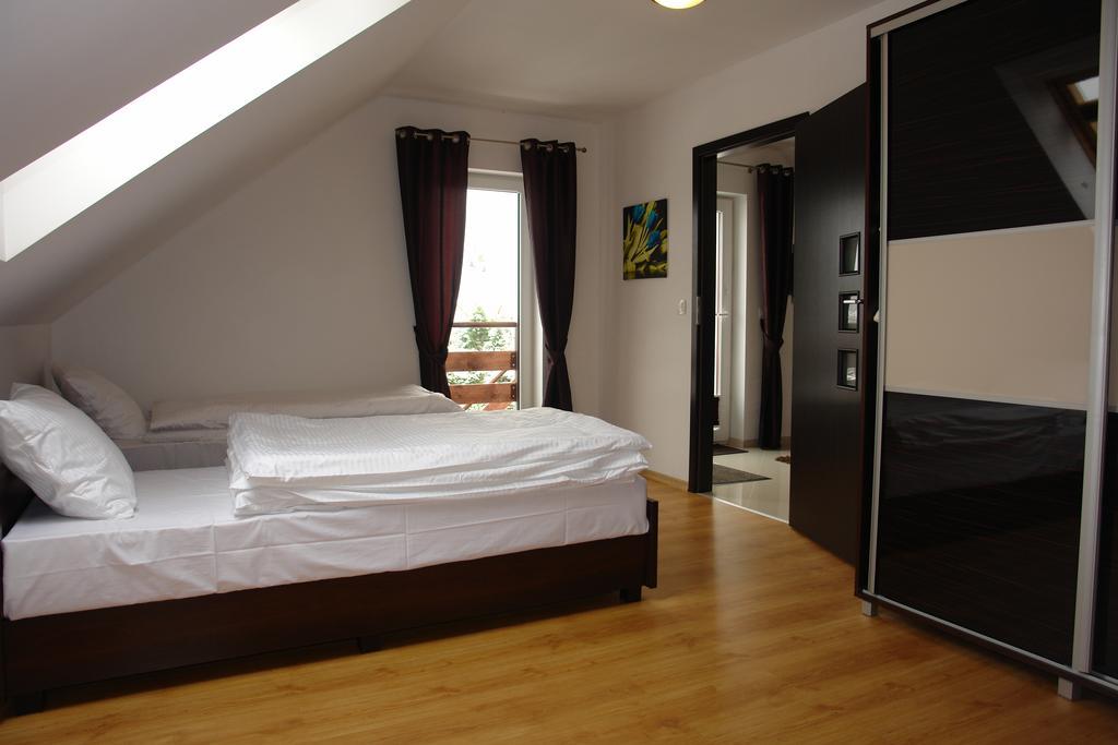 Jd Apartamenty - Klimatyzacja, Basen, Parking I Wifi W Cenie Мыслаковице Экстерьер фото